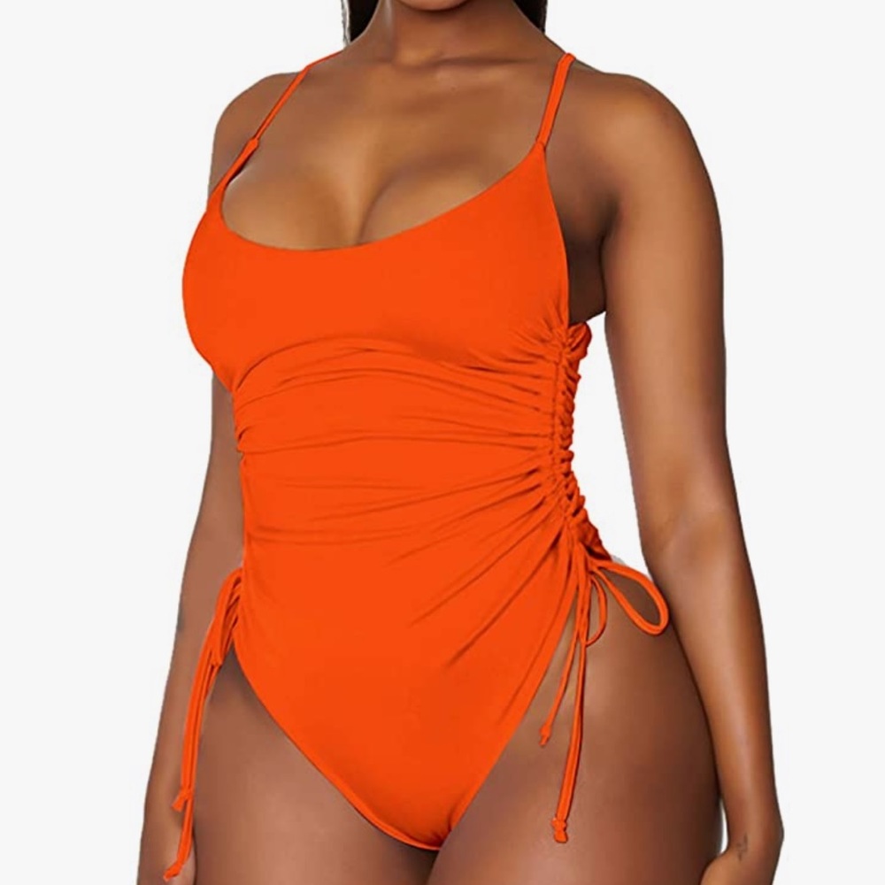Viottiset Women's Ruched High Cut One Piece